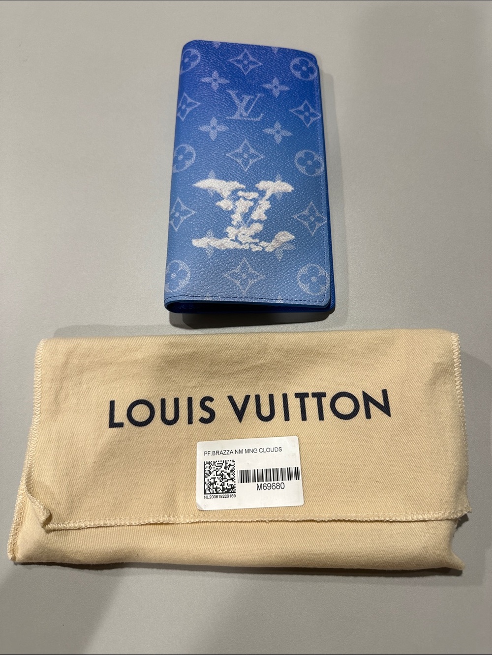 Louis Vuitton Virgil abloh clouds brazza wallet